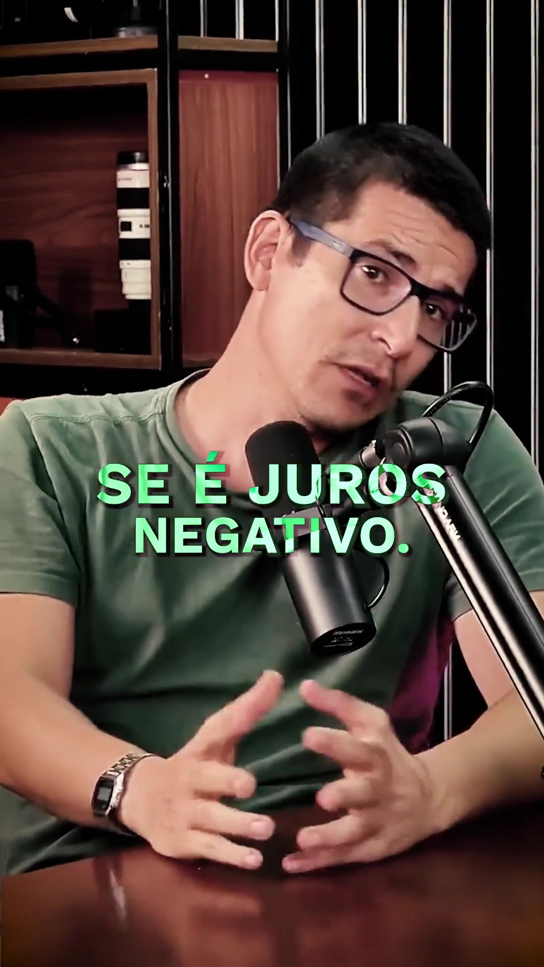 Vídeos educativos com motion e animação.